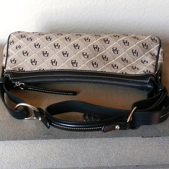 Dooney & Bourke DB Triangle Quilt Pattern Canvas & Leather Small Baguette. - Picture 5 of 11